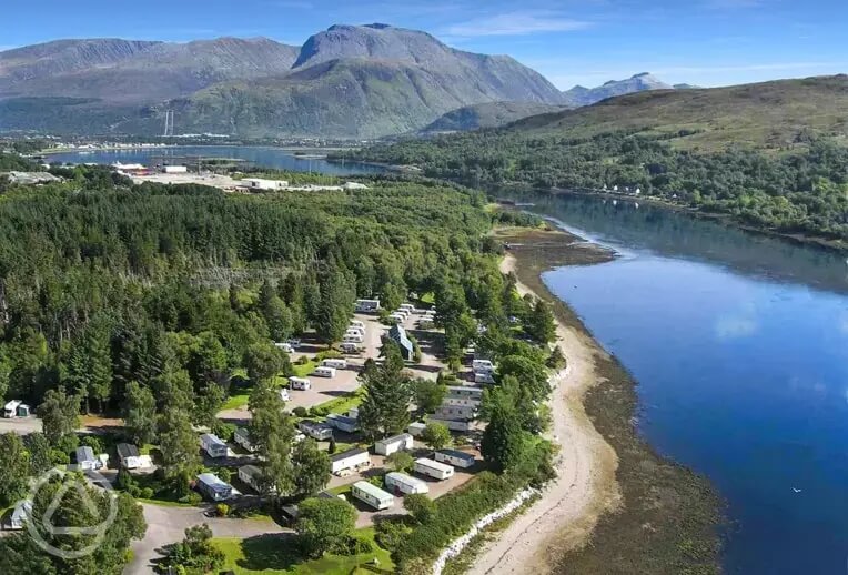Linnhe Lochside Holidays am Ufer von Loch Eil bei Fort William